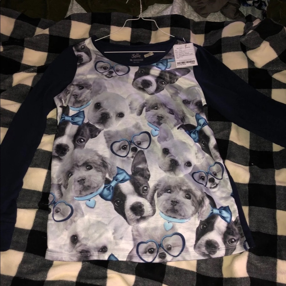 Sweater with dogs on it